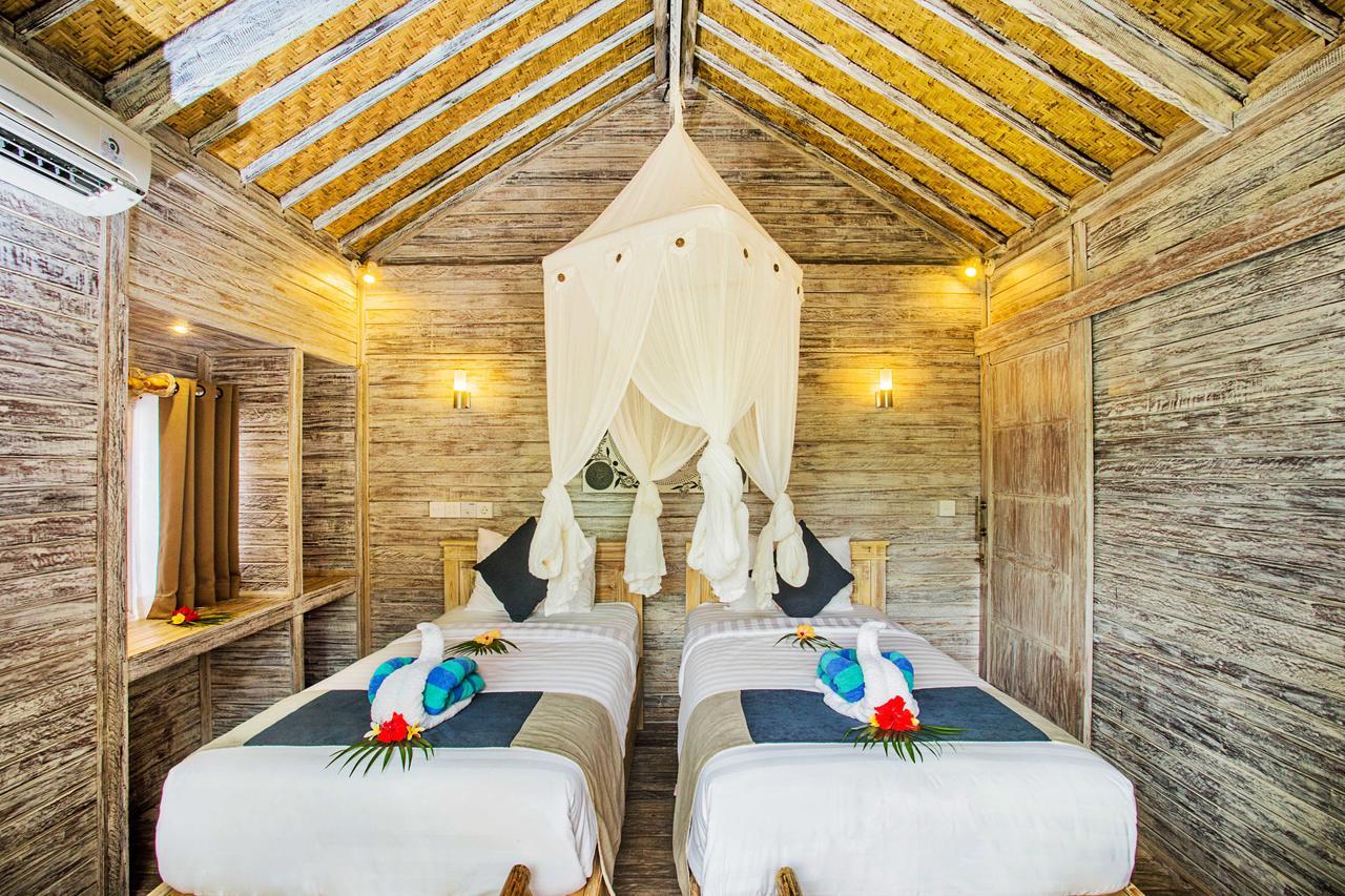 The Syron Huts Lembongan Hotel Exterior foto